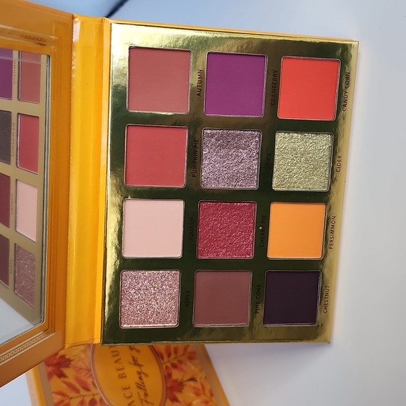 Ace Beaute Falling For You Eyeshadow Palette - Picture 7 of 12